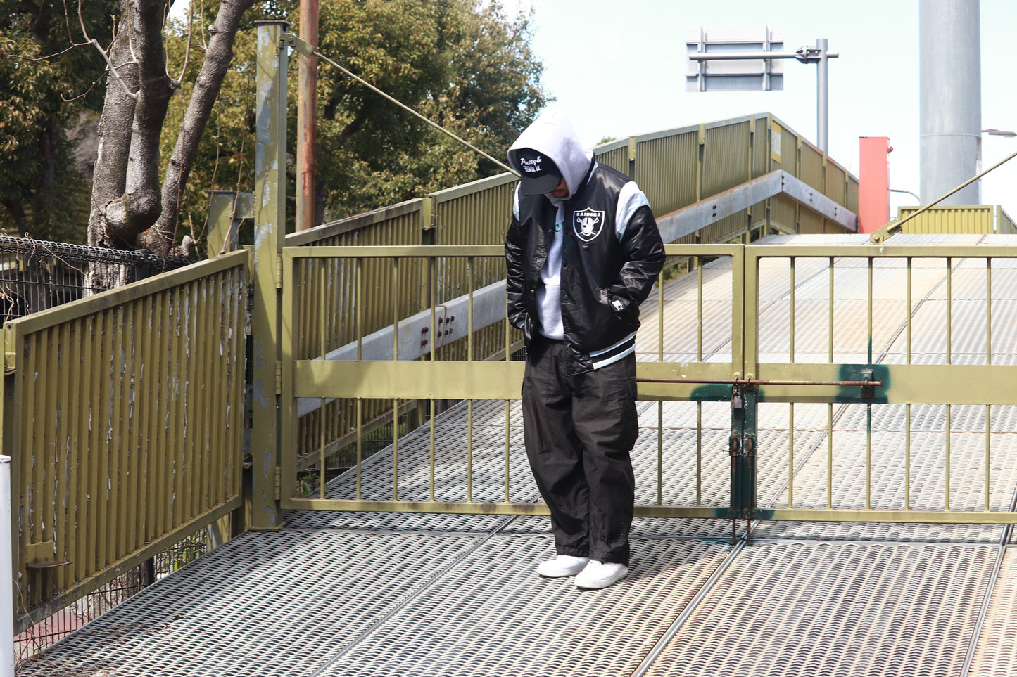 NFL RAIDERS Home Game Varsity