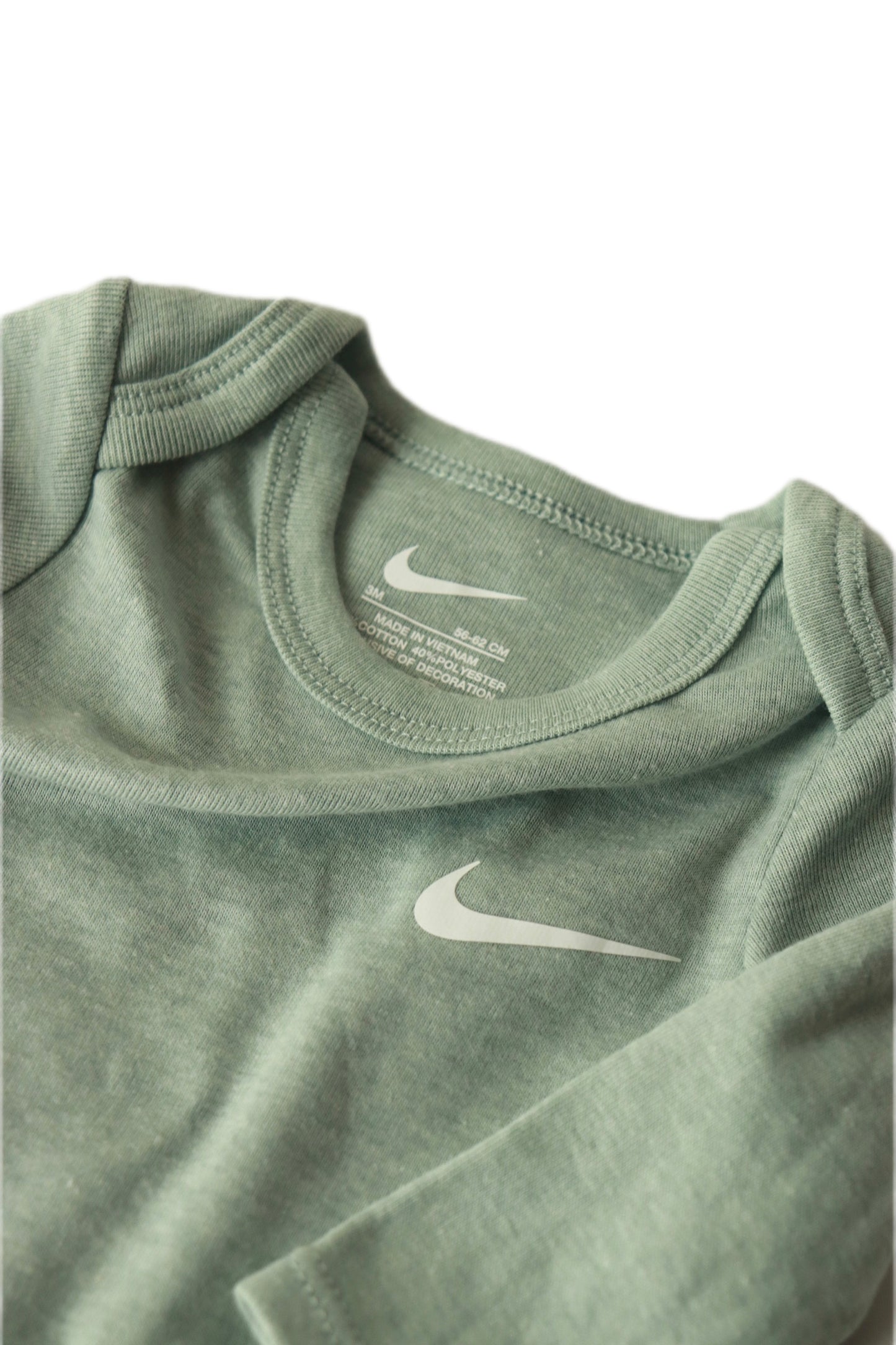 NIKE 3PIECE SET