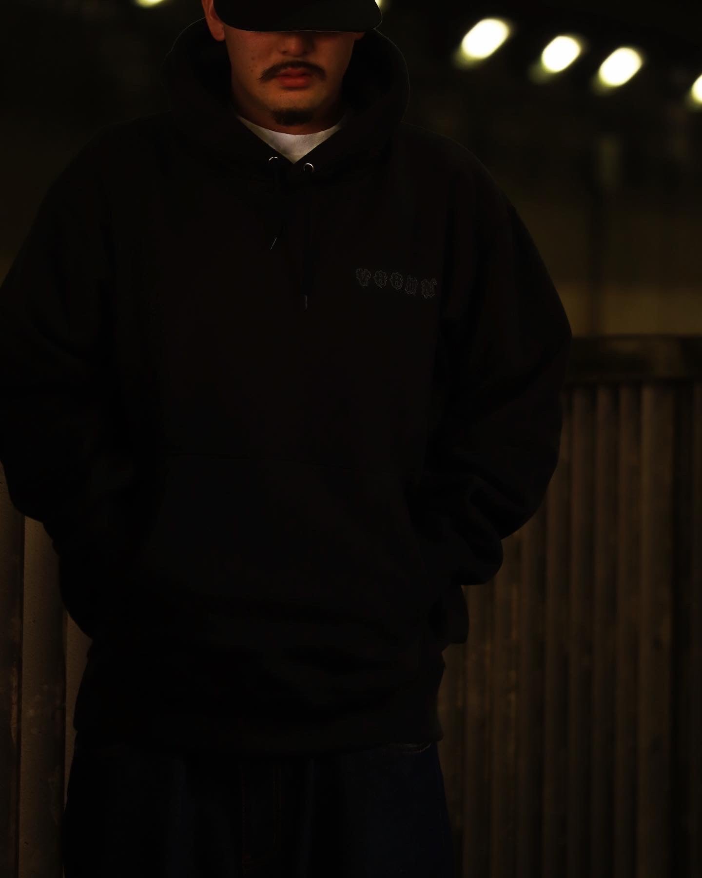 VOOWN Angel hoodie BK