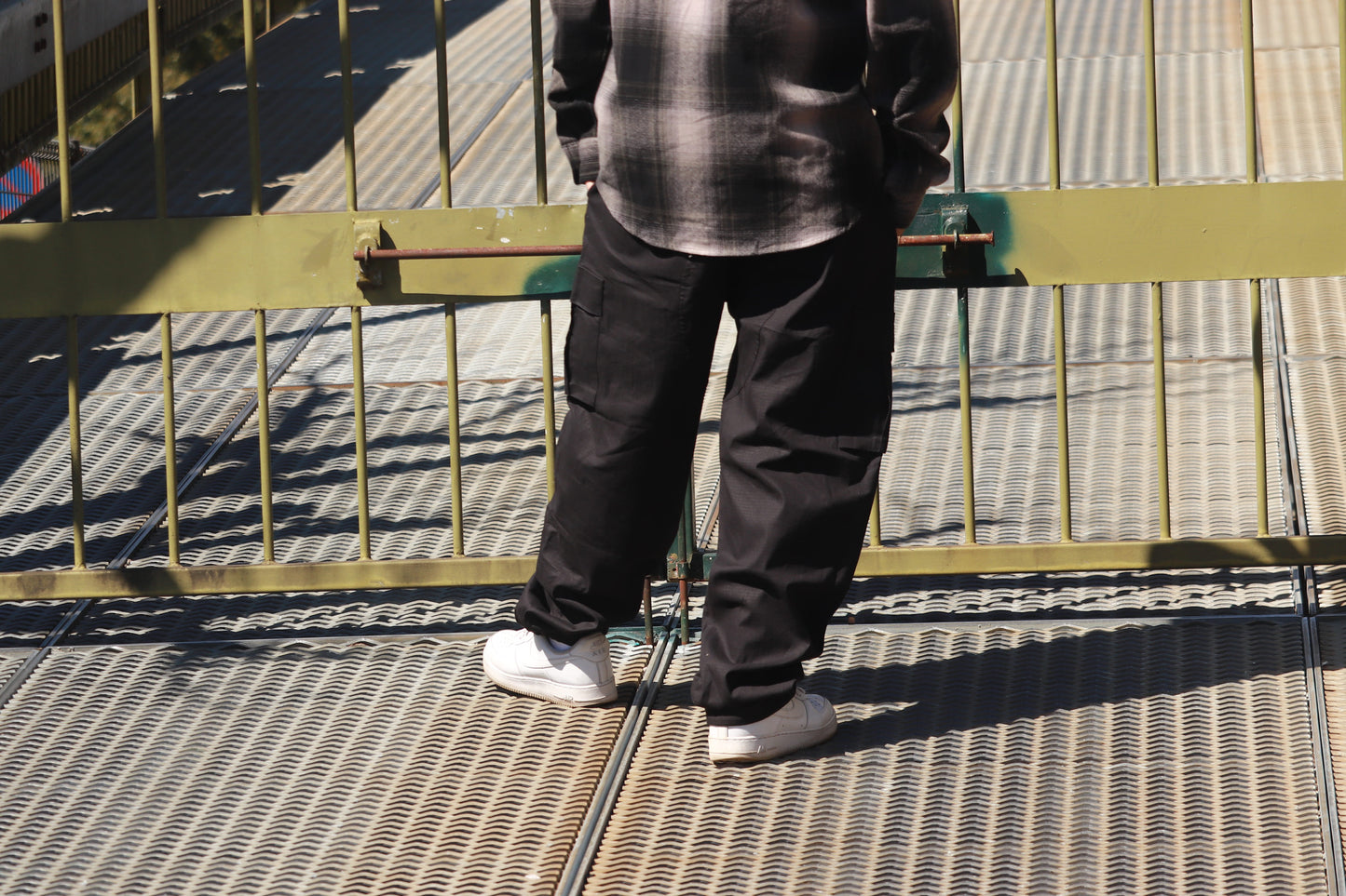 MAISON ARTICLE CARGO PANTS
