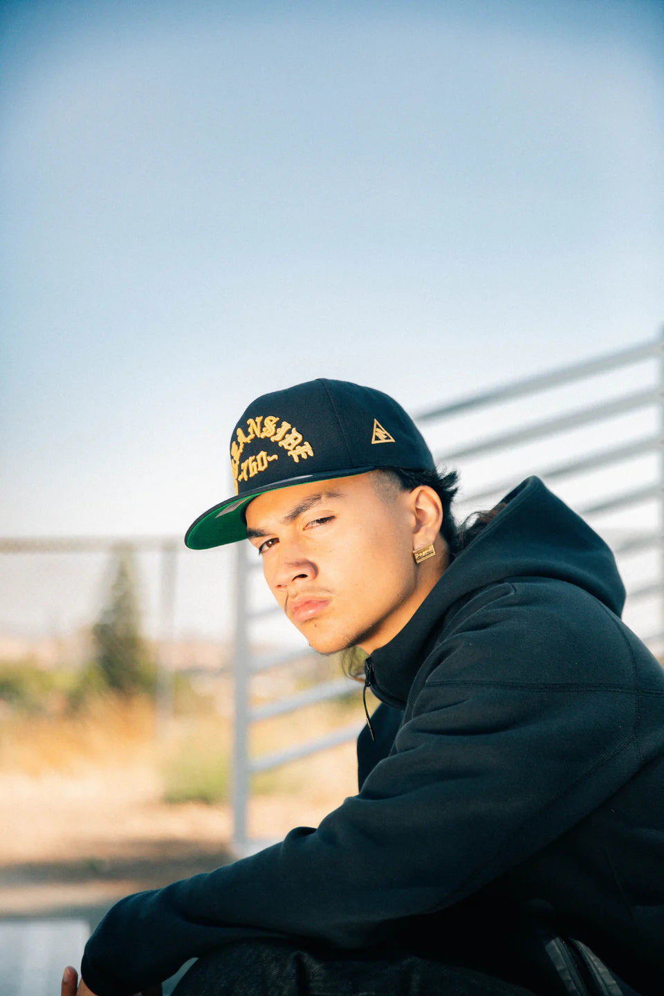 MadStrange OE 760 Snapback Black & Gold