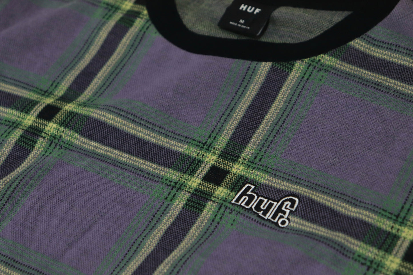HUF T-shirt