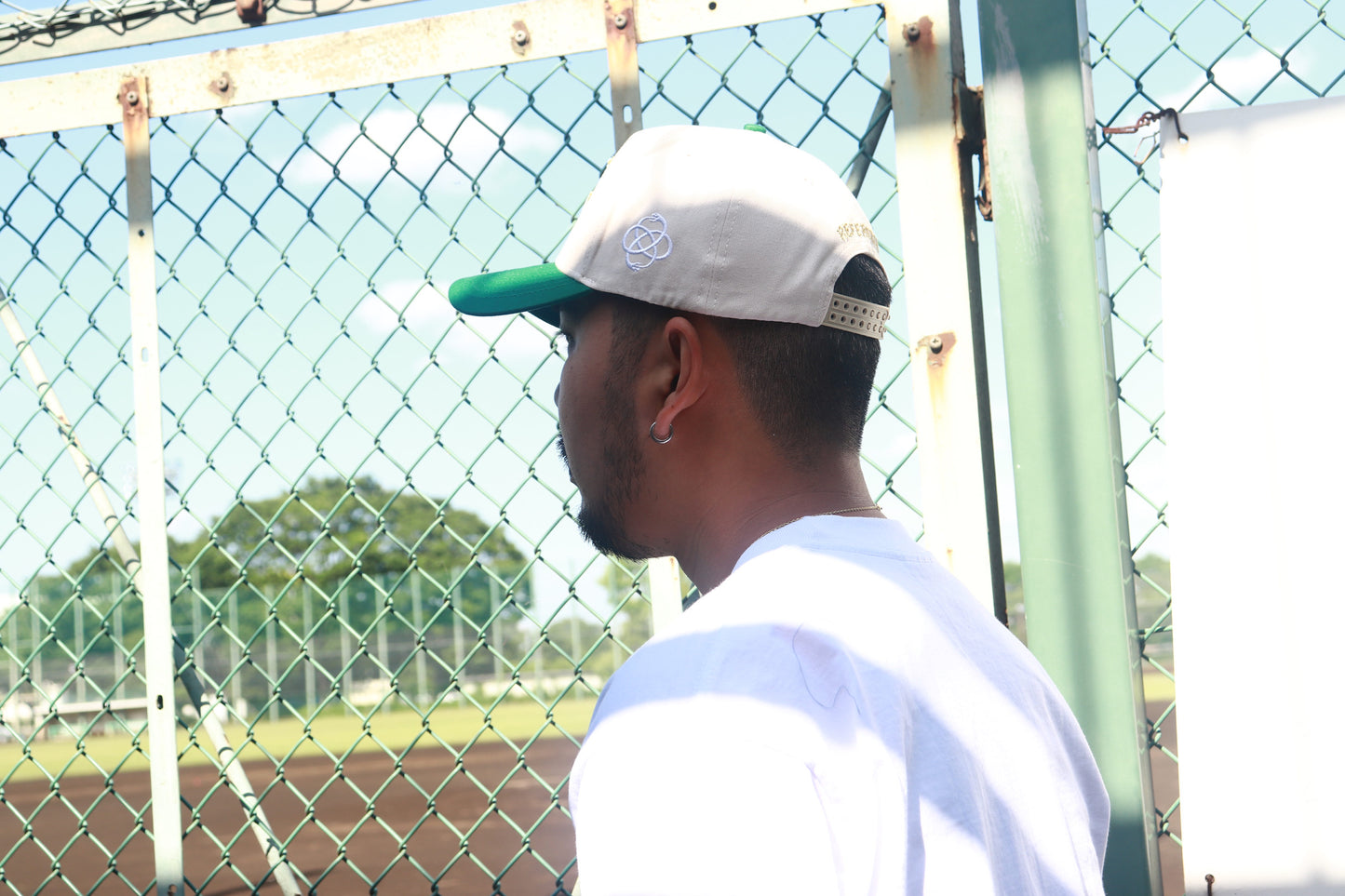REFERENCE PARADISE LA SNAPBACK CAP