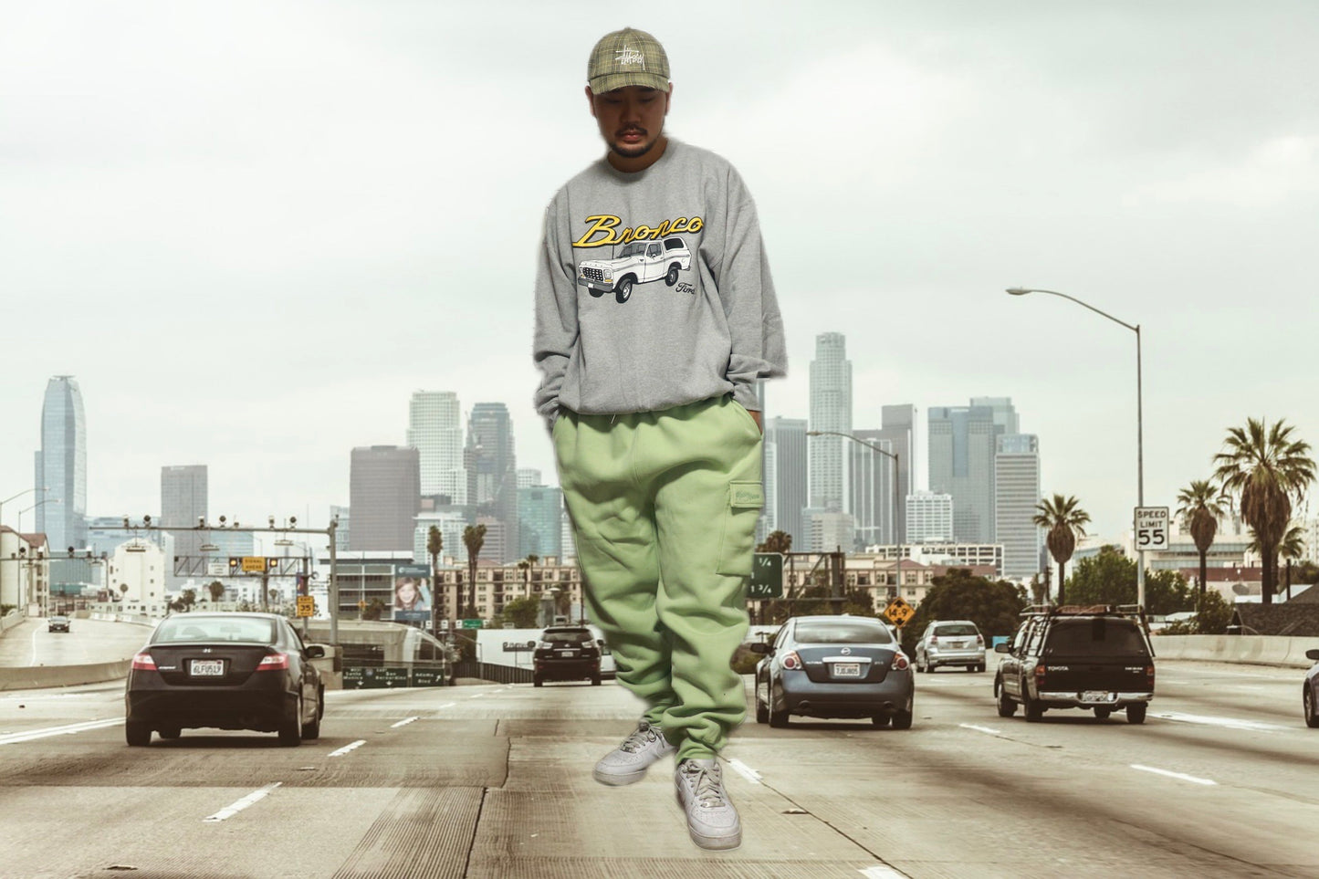 MAISON ARTICLE CARGO SWEAT PANTS