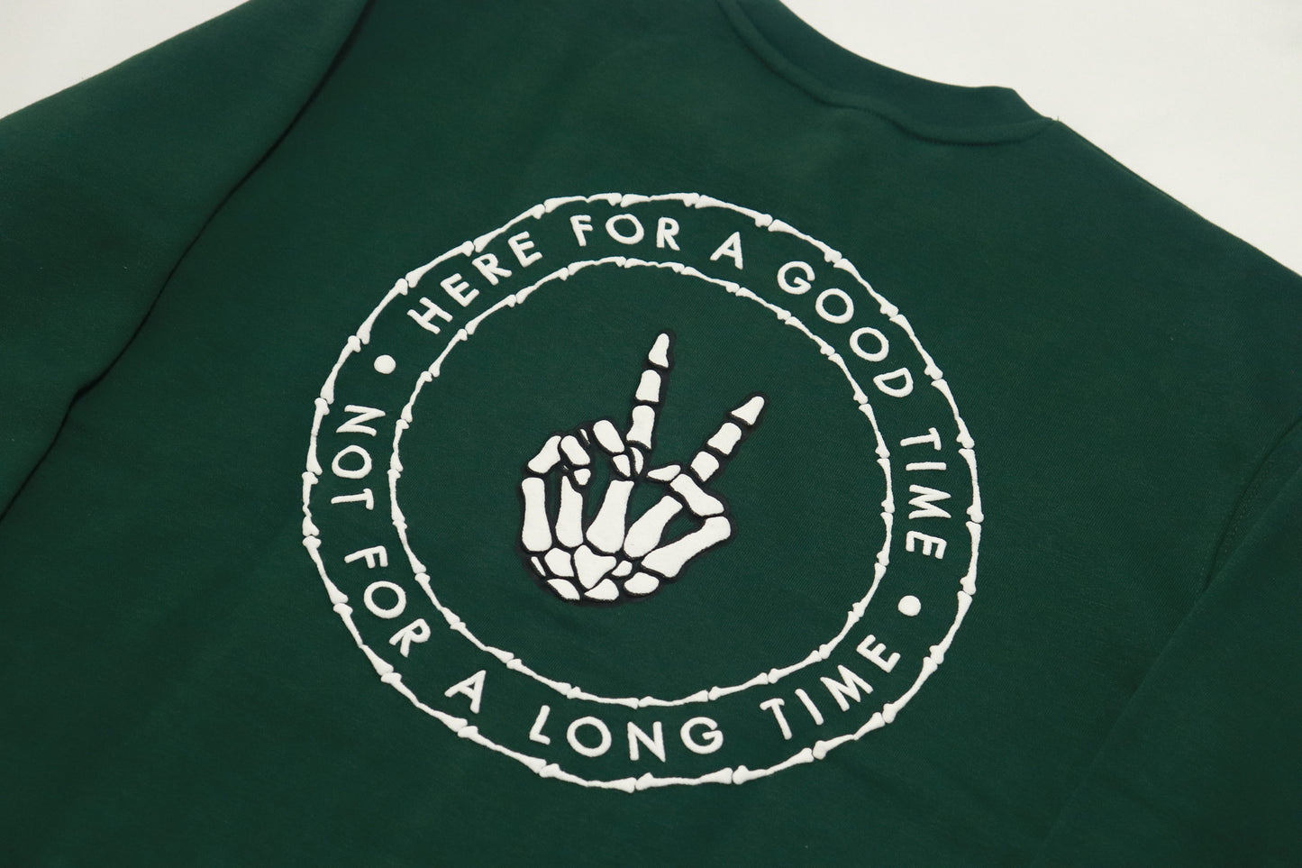 PEACE SWEAT