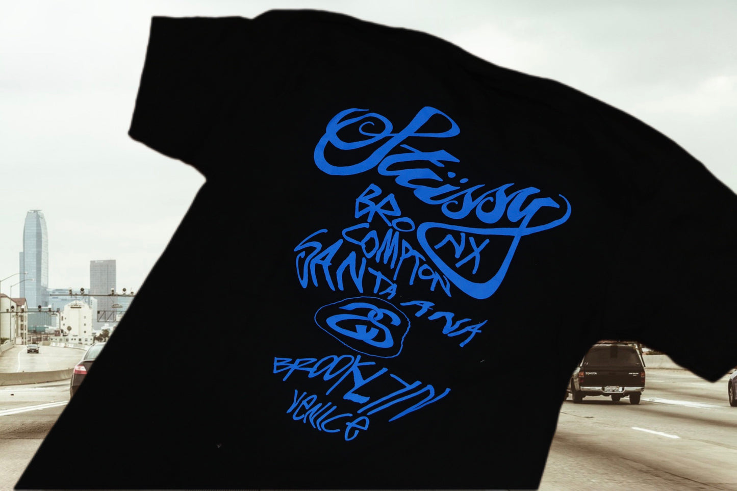 STUSSY WORLD TOUR T-shirt