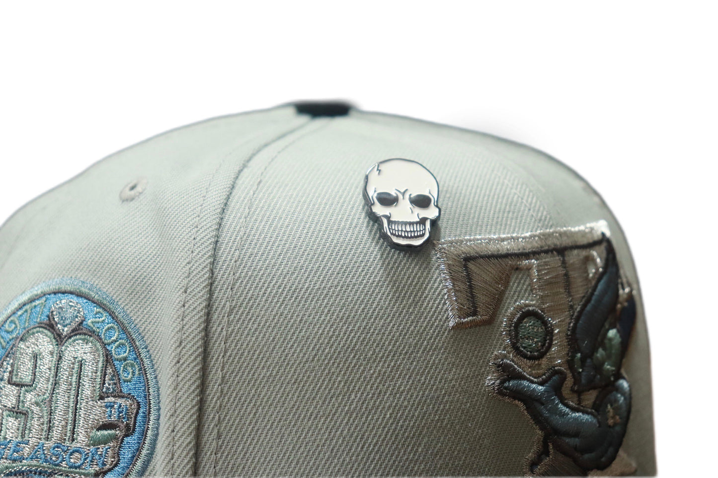 LIDS PINS