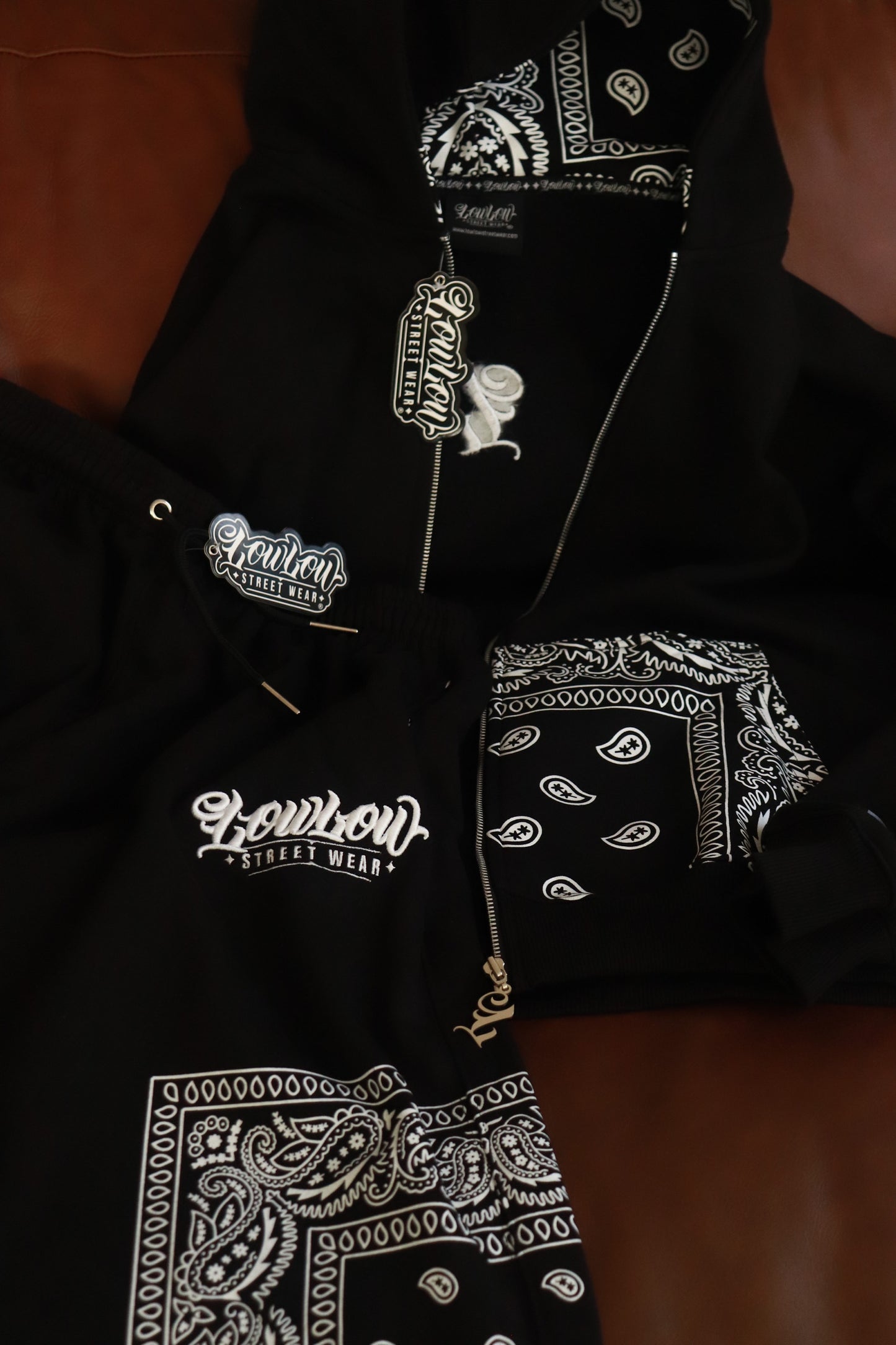 LOWLOW STREETWEAR DARK SIDE ZIPPER SETUP