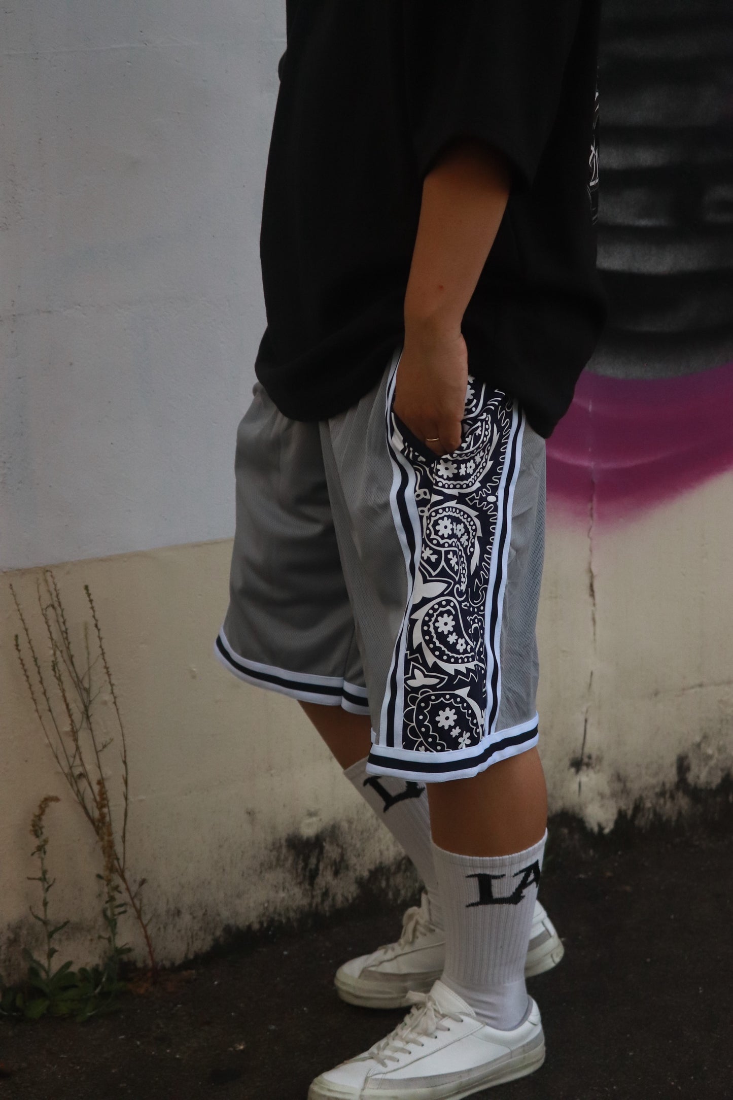 LOWLOW STREETWEAR LOWLOW Paisley Court Shorts – Navy