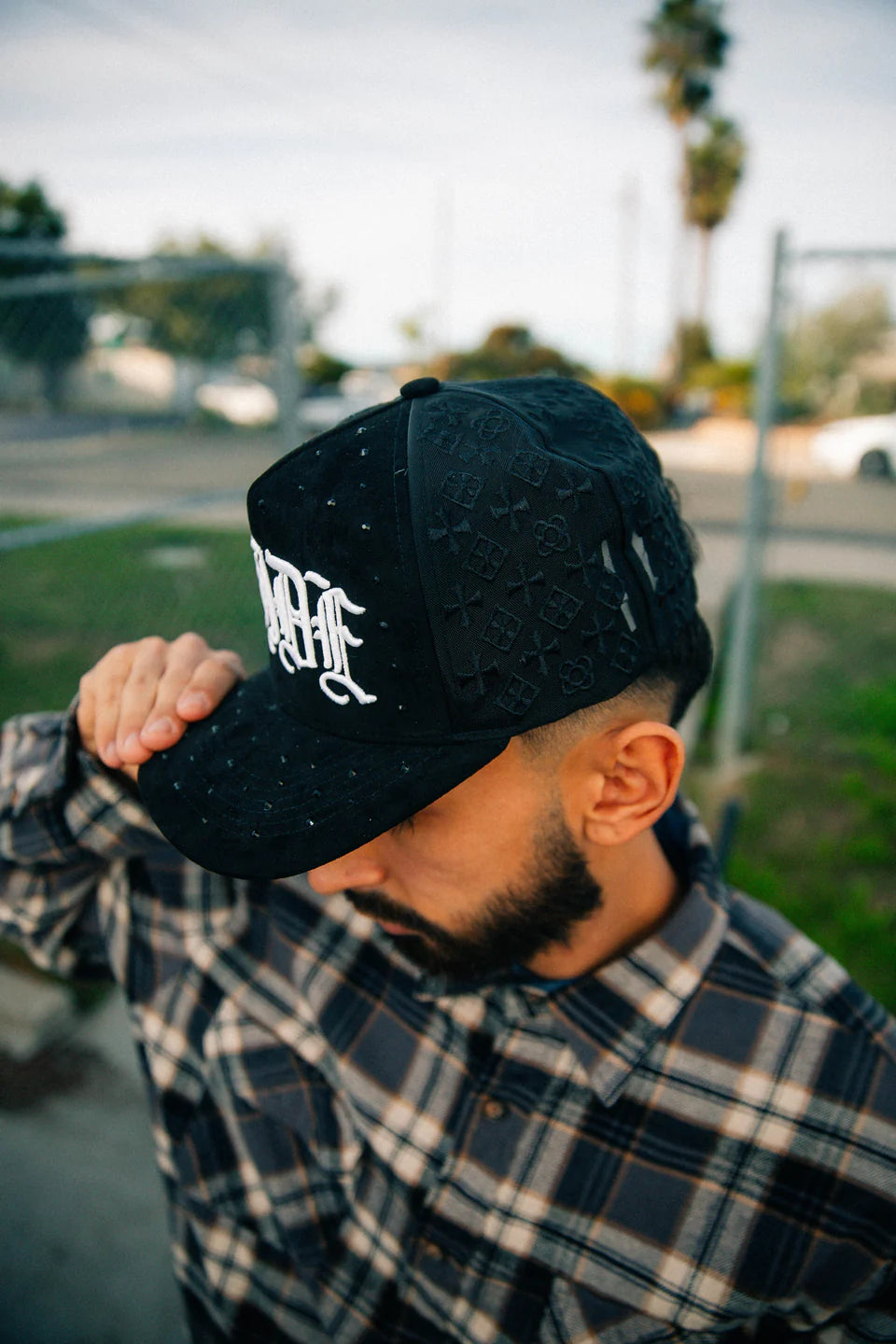 MadStrange OE OSIDE Bling-Bling Snapback (Black)