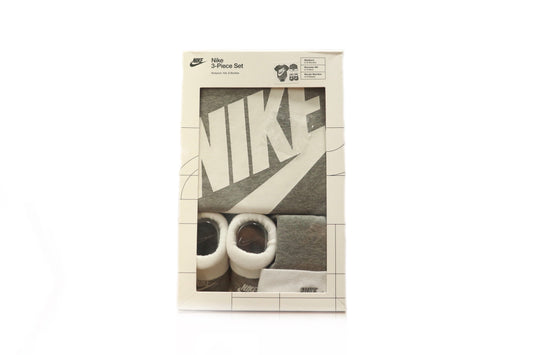 NIKE 3PIECE SET