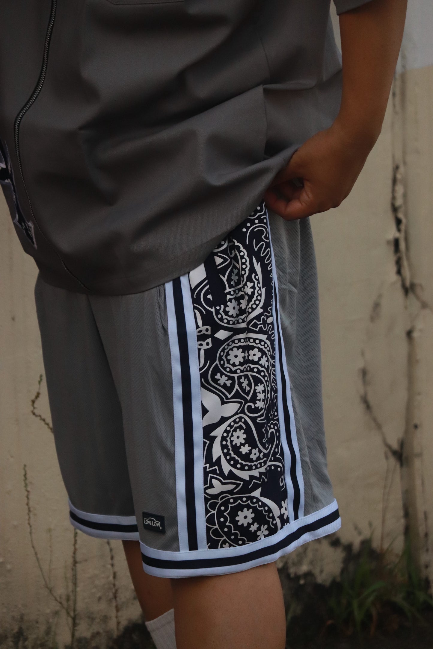 LOWLOW STREETWEAR LOWLOW Paisley Court Shorts – Navy